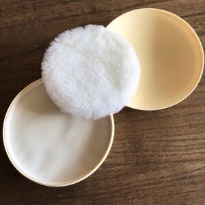 NEW Vintage Max Factor Hypnotique Bath Powder (4 ounces)